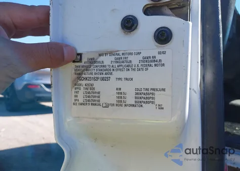 2002 Chevrolet Silverado 2500Hd Ls z USA, uszkodzony, nr VIN 1GCHK23162F190237